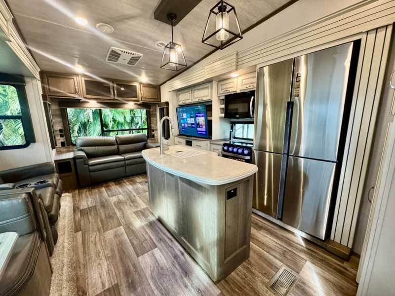 2021 Keystone Cougar 368MBI foto 3