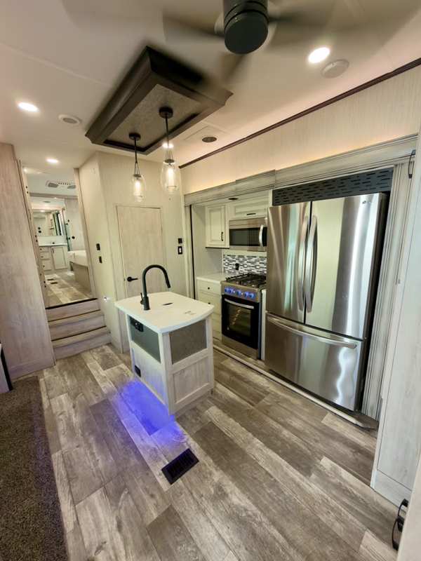 2022 Forest River Sandpiper 378FB foto 10