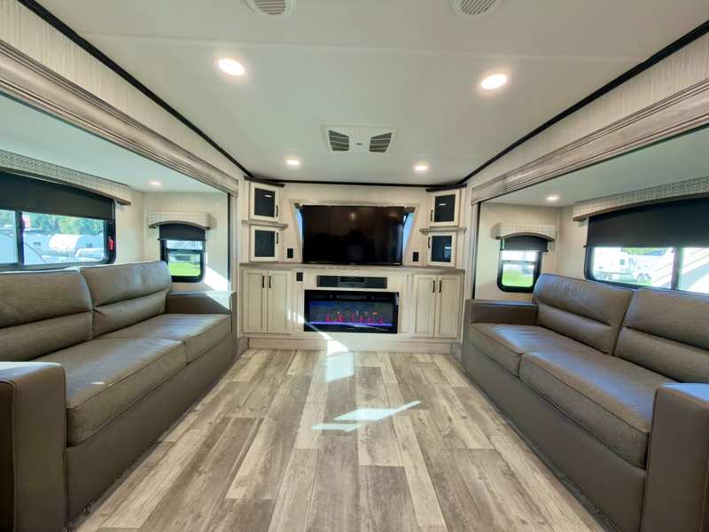 2022 Forest River Sandpiper 378FB foto 16