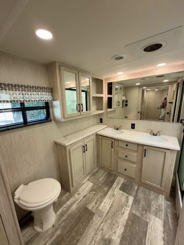 2022 Forest River Sandpiper 378FB foto 18