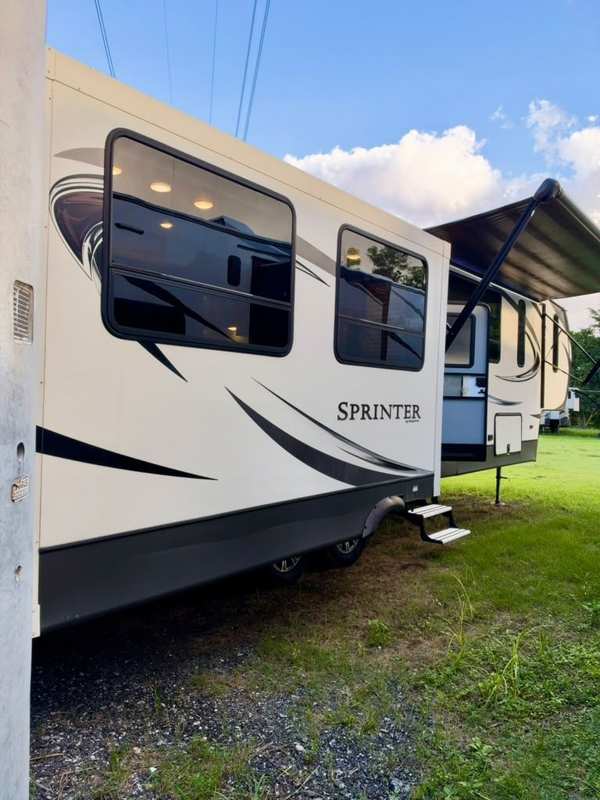 2018 Keystone Sprinter 357FWLFT foto 9