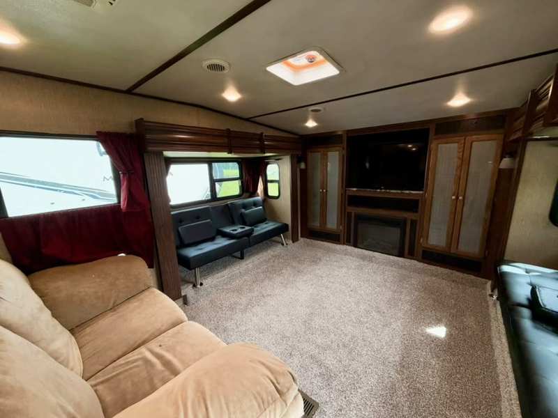 2017 Keystone Sprinter 334FWFLS foto 7